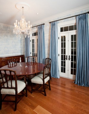 Traditional style dining room.