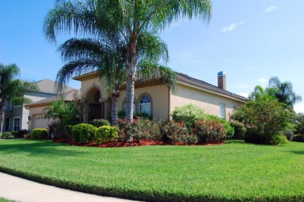 A home with lovely curb appeal will make buyers want to see the inside.