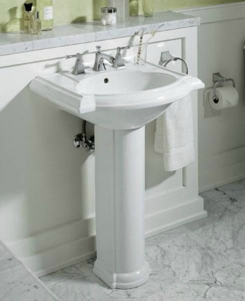 Bathroom pedestal sink