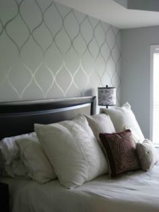 Neutral color bedroom